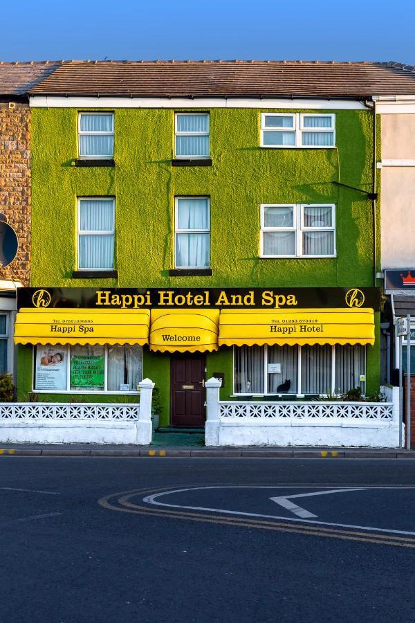 Happi And Hotel